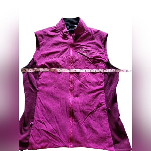 Pre-owned Arc'teryx Atom Vest Women's L Purple Insulated Lightweight Midlayer - Picture 4 of 9
